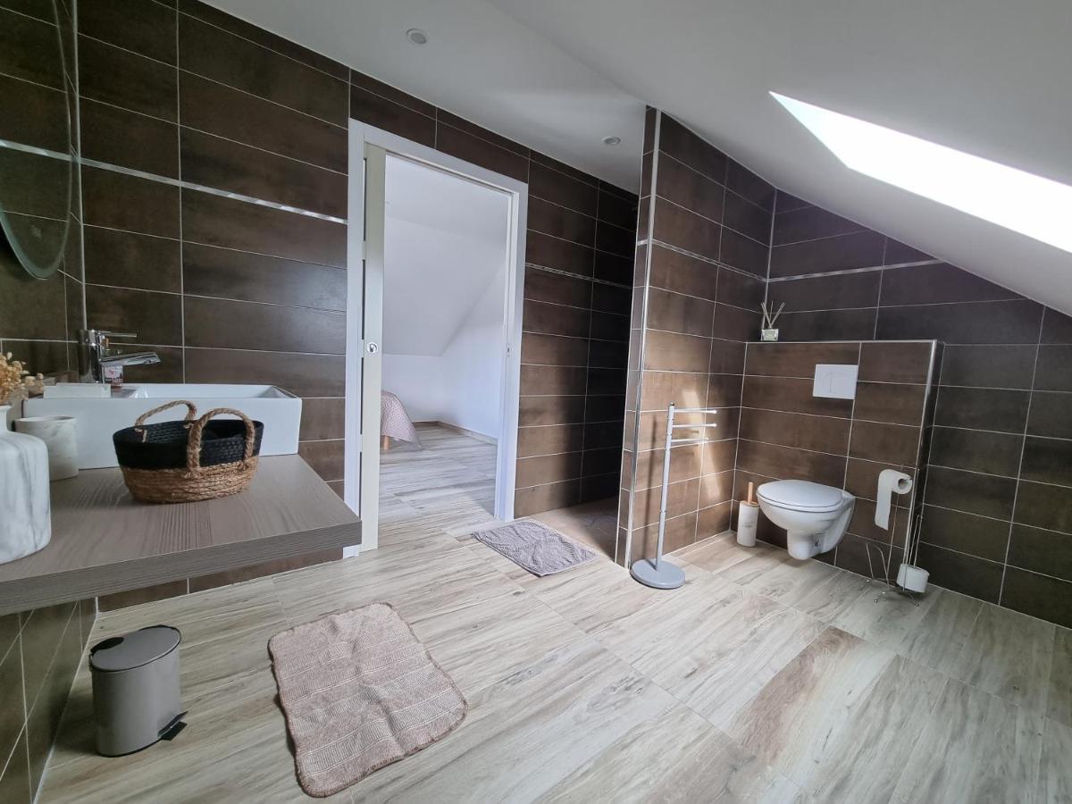 Bed and Breakfast Le 4 Монтиньяк Экстерьер фото